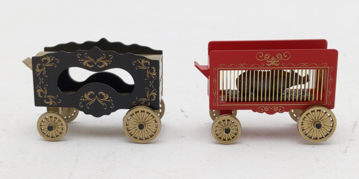 Micro-Trains 47000300 N Scale Circus Wagon #1 (Set of 2)