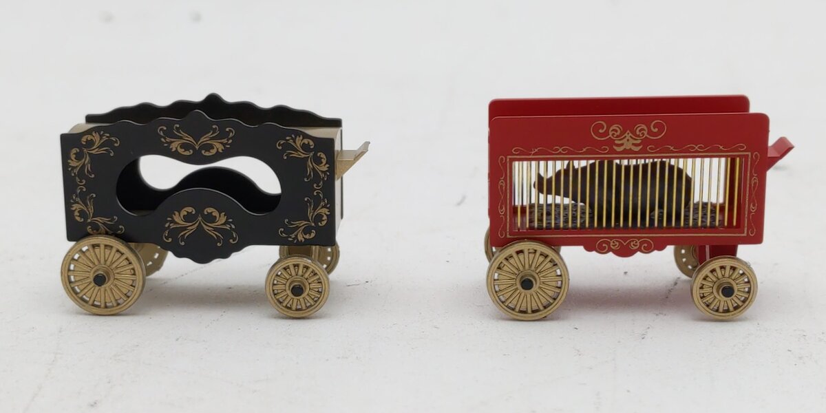 Micro-Trains 47000300 N Scale Circus Wagon #1 (Set of 2)