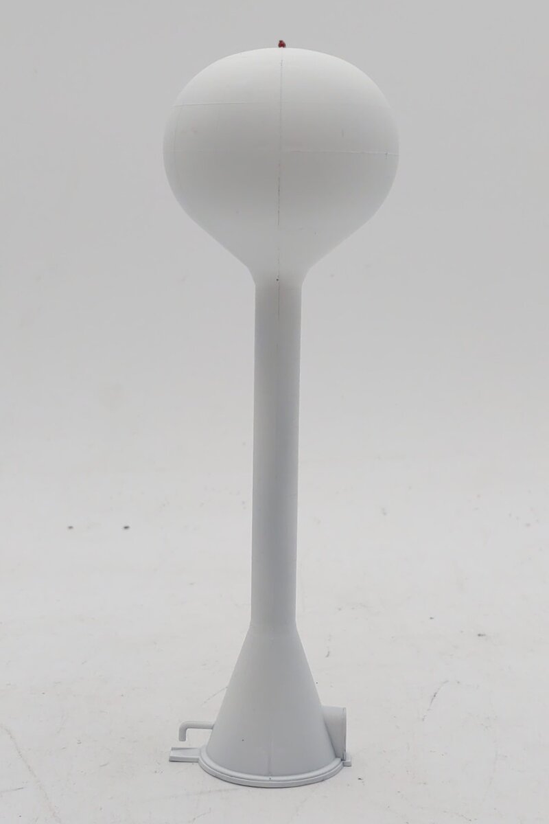 Walthers 933-3831 N Assembled Modern Water Tower