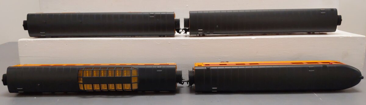 MTH 30-67859 O Milwaukee Road 60' Streamlined ABS Passenger Car Set (Set of 4) LN/Box