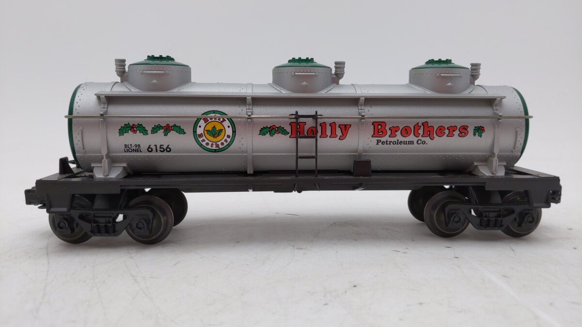 Lionel 6-52157 O Gauge Holly Brothers Dept 56 3-Dome Tank Car # 6156 LN/Box