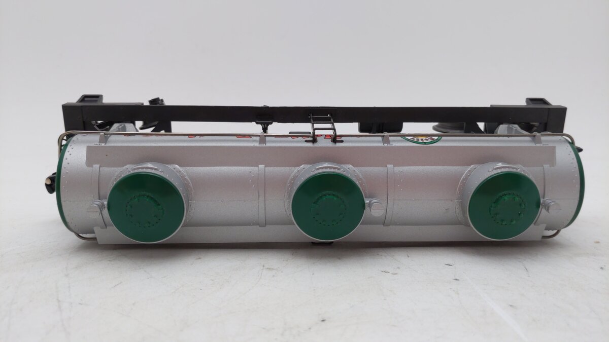 Lionel 6-52157 O Gauge Holly Brothers Dept 56 3-Dome Tank Car # 6156 LN/Box