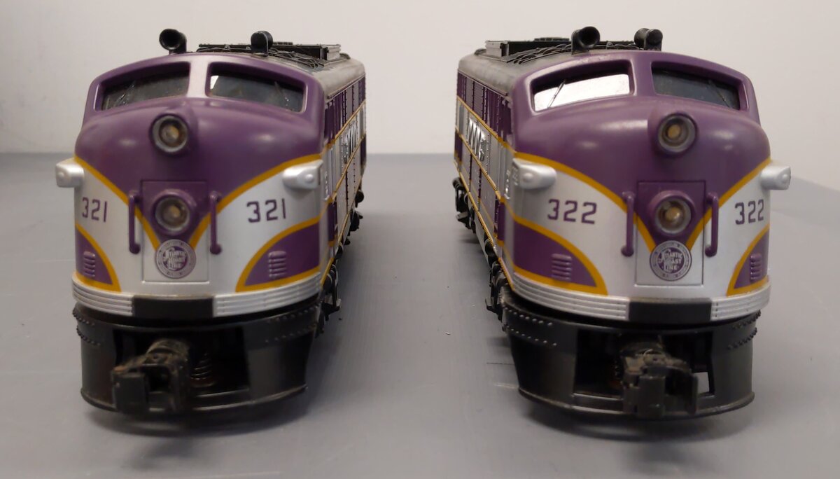 Lionel 6-82293 Atlantic Coast Line LionChief Plus FT AA Diesel Loco #321/#322