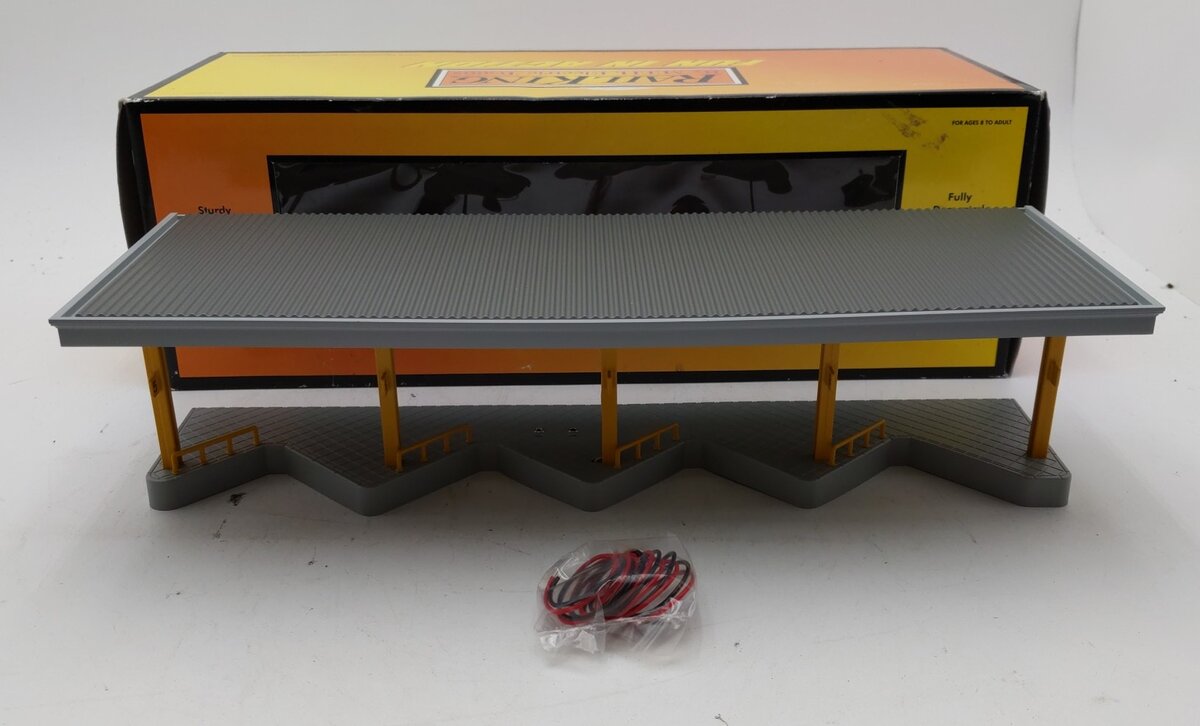 MTH 30-9071 O Scale Bus Station Dock