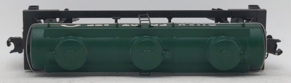 Lionel 6-6302 O Gauge Quaker State Triple Dome Tank Car LN/Box