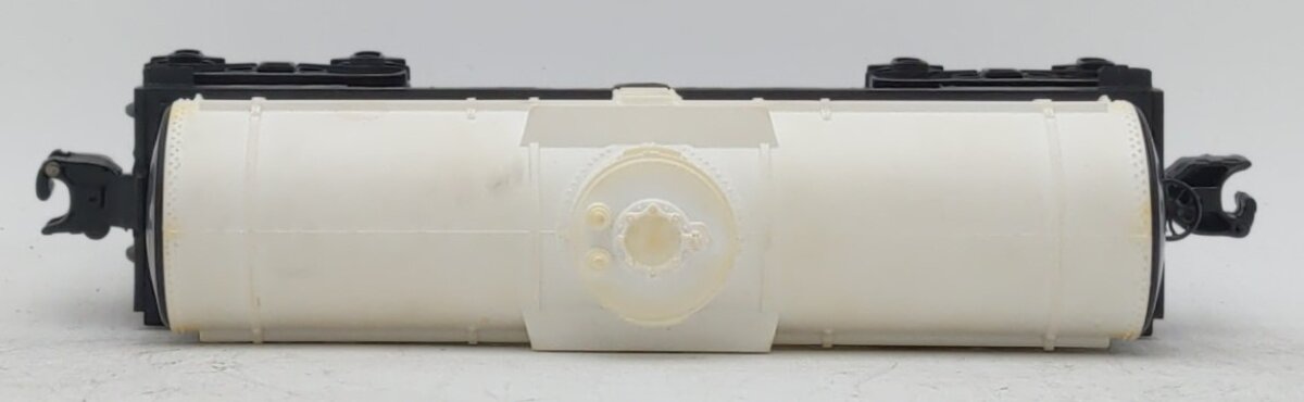 Lionel 6-9036 O Gauge Mobilgas Single Dome Tank Car #9036 NIB