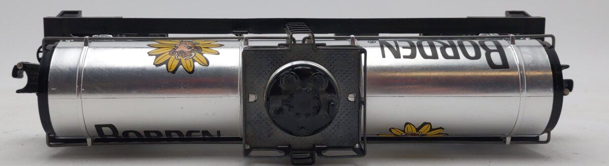 Lionel 6-9154 O Gauge Borden Plated Tank Car LN/Box