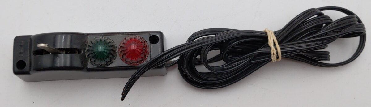 Lionel 6-65166 O Gauge O72 Left Hand Remote Control Switch EX/Box