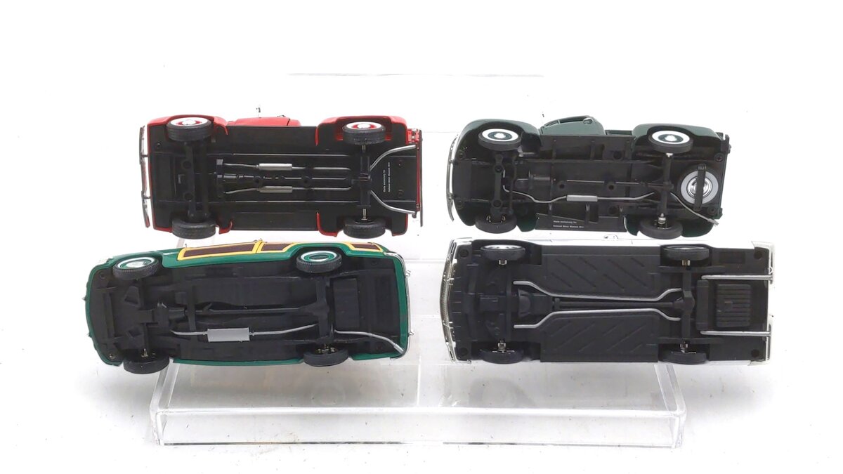 Die Cast 1:32 Scale Assorted Vintage Cars [4] EX