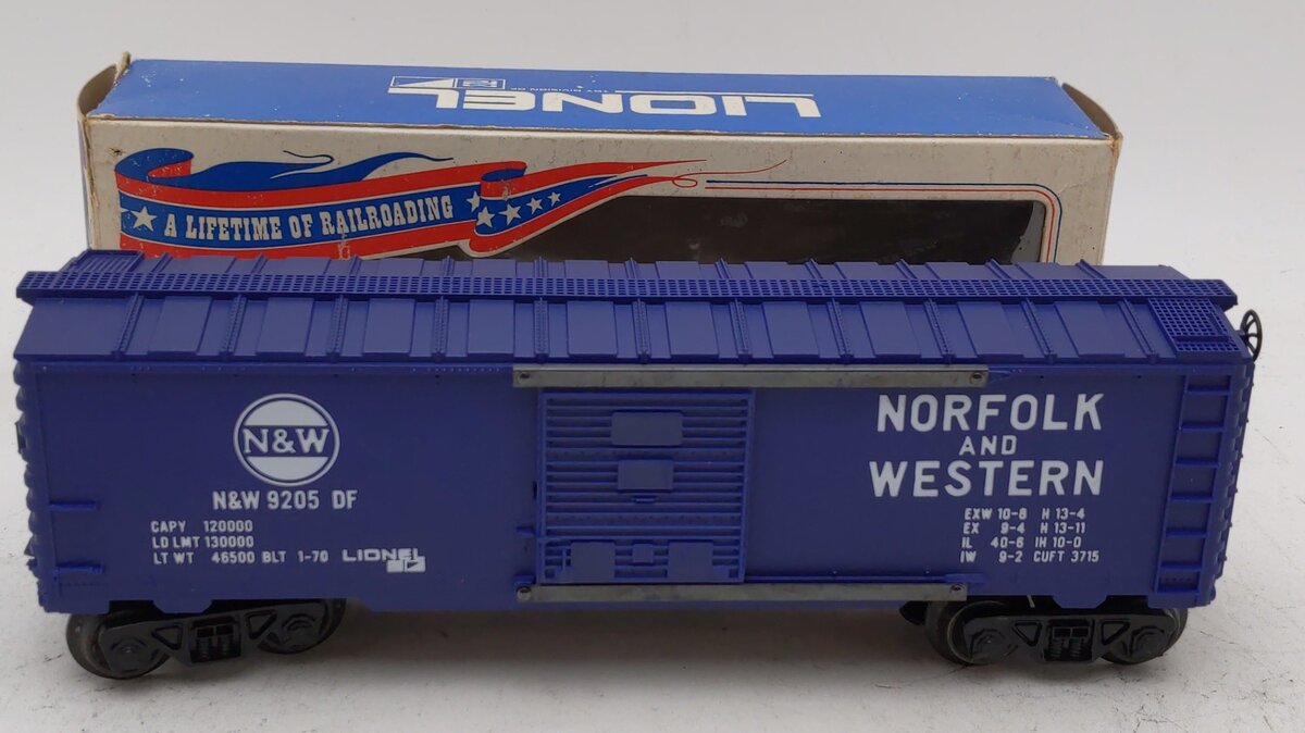 Lionel 6-9205 O Gauge Norfolk & Western Boxcar #9205 LN/Box