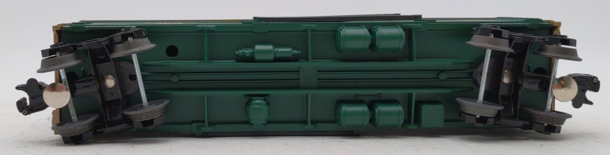 Lionel 6-9847 O Gauge Wolfschmidt Vodka Billboard Refrigerator Car LN/Box