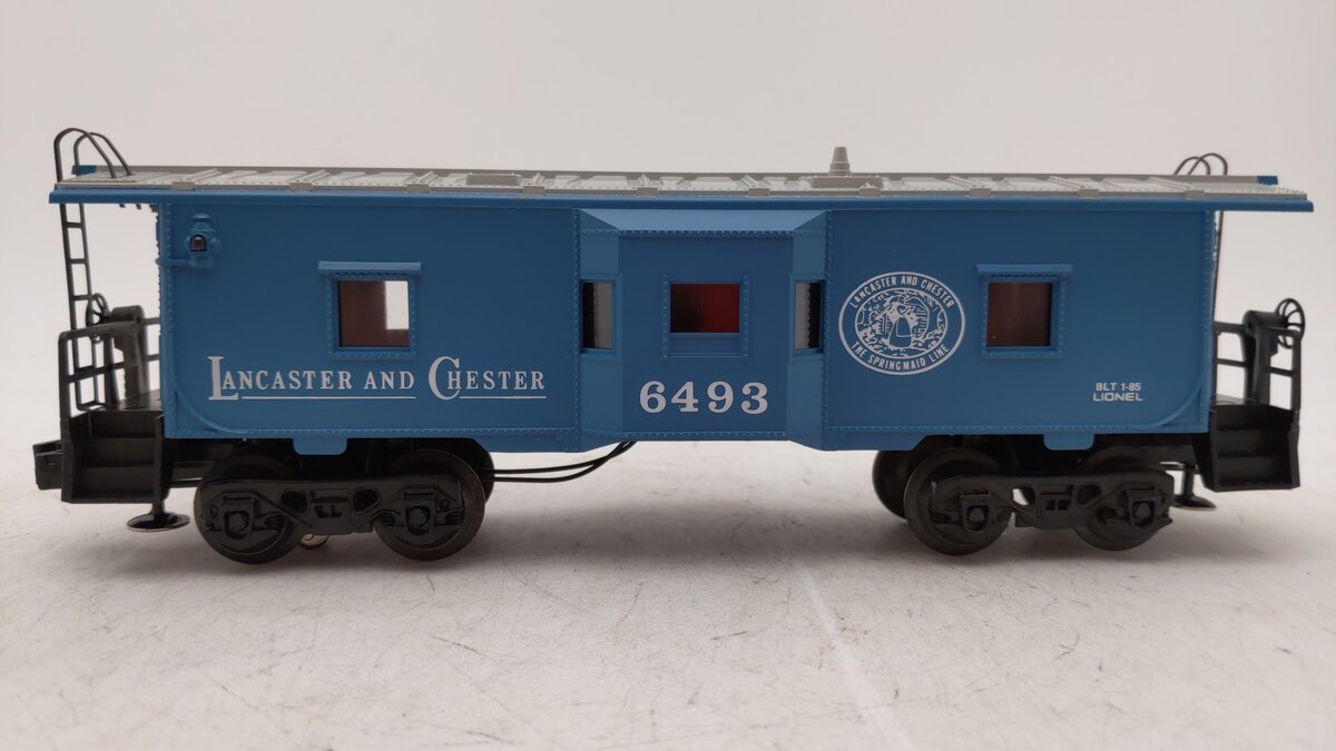 Lionel 6-6493 O Scale Lancaster & Chester Bay Window Caboose