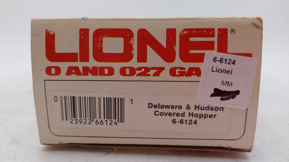 Lionel 6-6124 O Gauge Delaware & Hudson Covered Hopper #6124 NIB