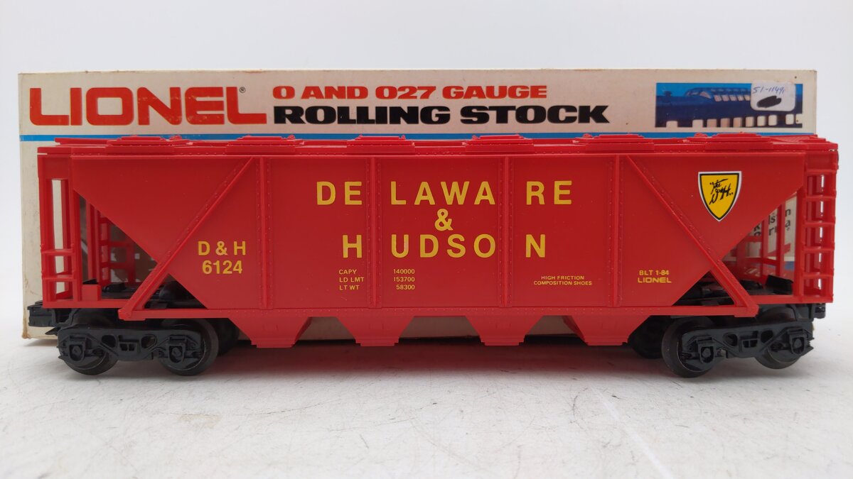 Lionel 6-6124 O Gauge Delaware & Hudson Covered Hopper #6124 NIB