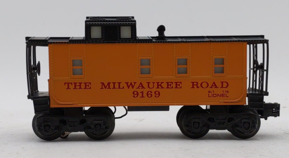 Lionel 6-9169 O Gauge Milwaukee Road Illuminated Caboose EX/Box