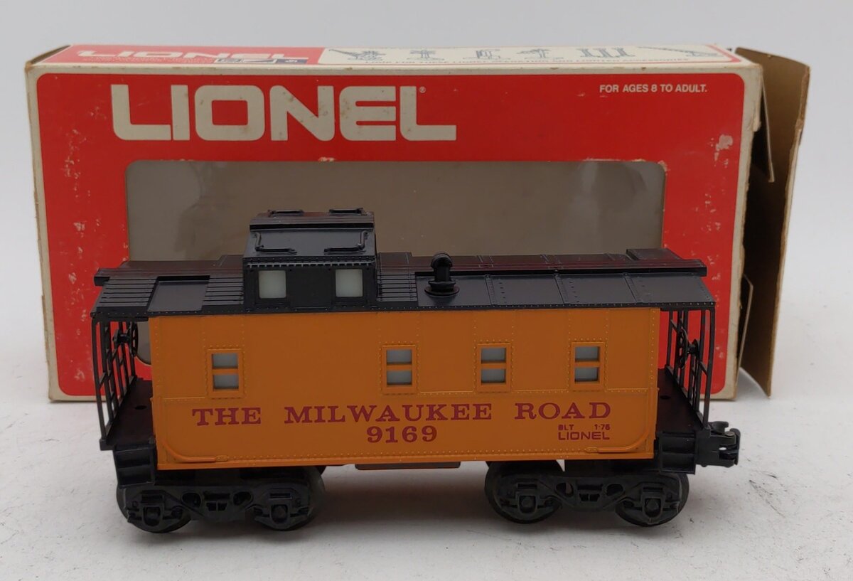 Lionel 6-9169 O Gauge Milwaukee Road Illuminated Caboose EX/Box