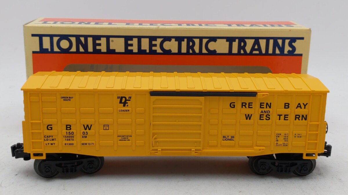 Lionel 6-15003 O Gauge Green Bay & Western Waffle-Side Boxcar