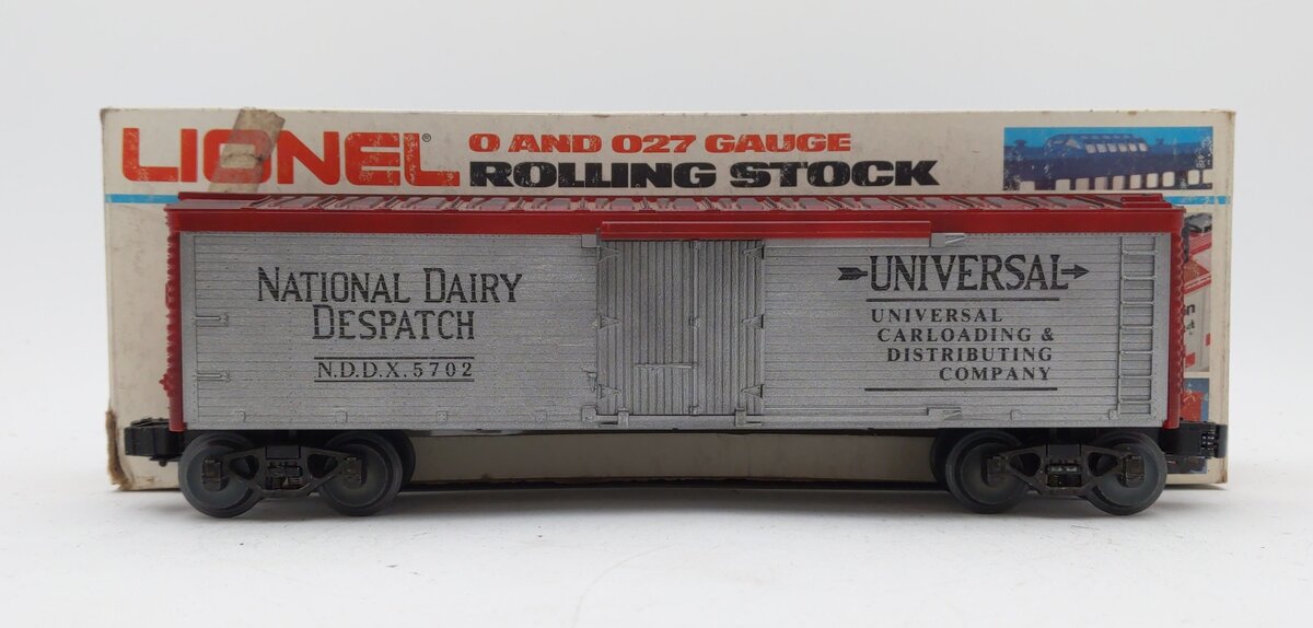 Lionel 6-5702 O Gauge National Dairy Despatch Reefer Car