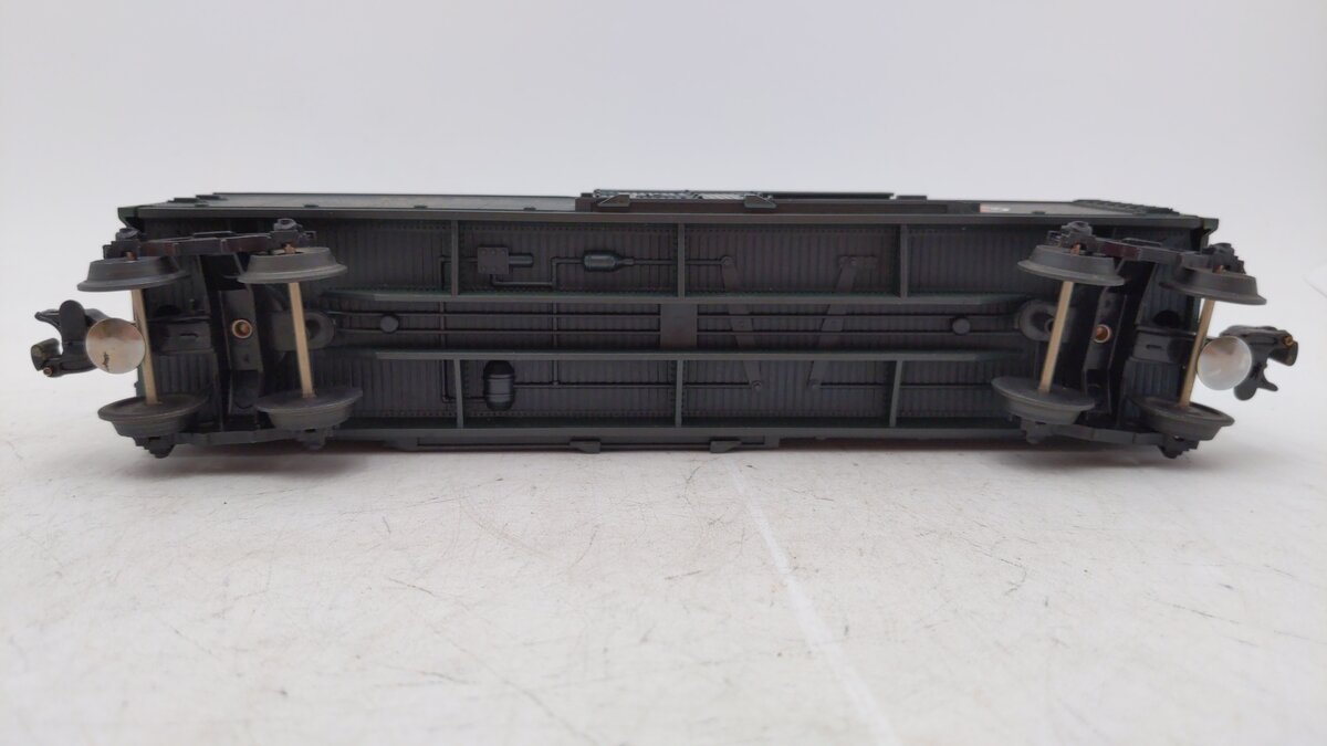 Lionel 6-5720 O Gauge Great Northern Woodside Reefer NIB