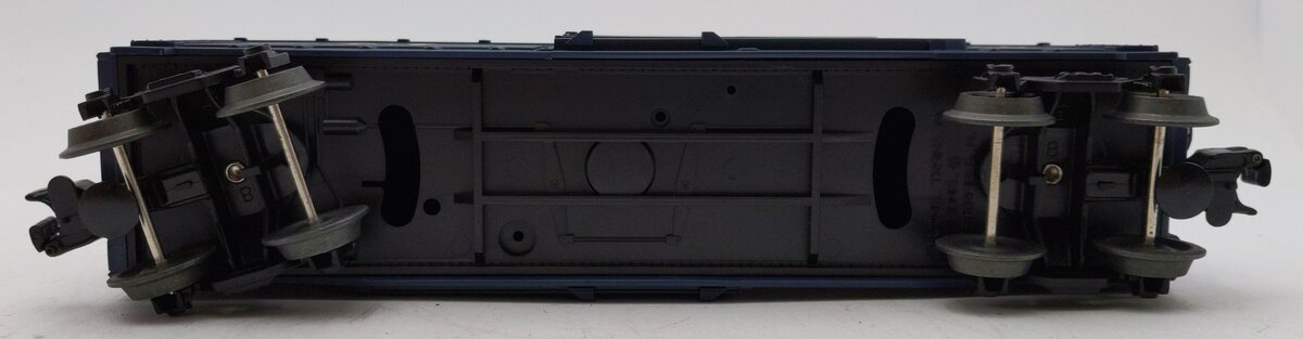 Lionel 6-15002 O Gauge Chessie System Chesapeake & Ohio Waffle Sided Boxcar