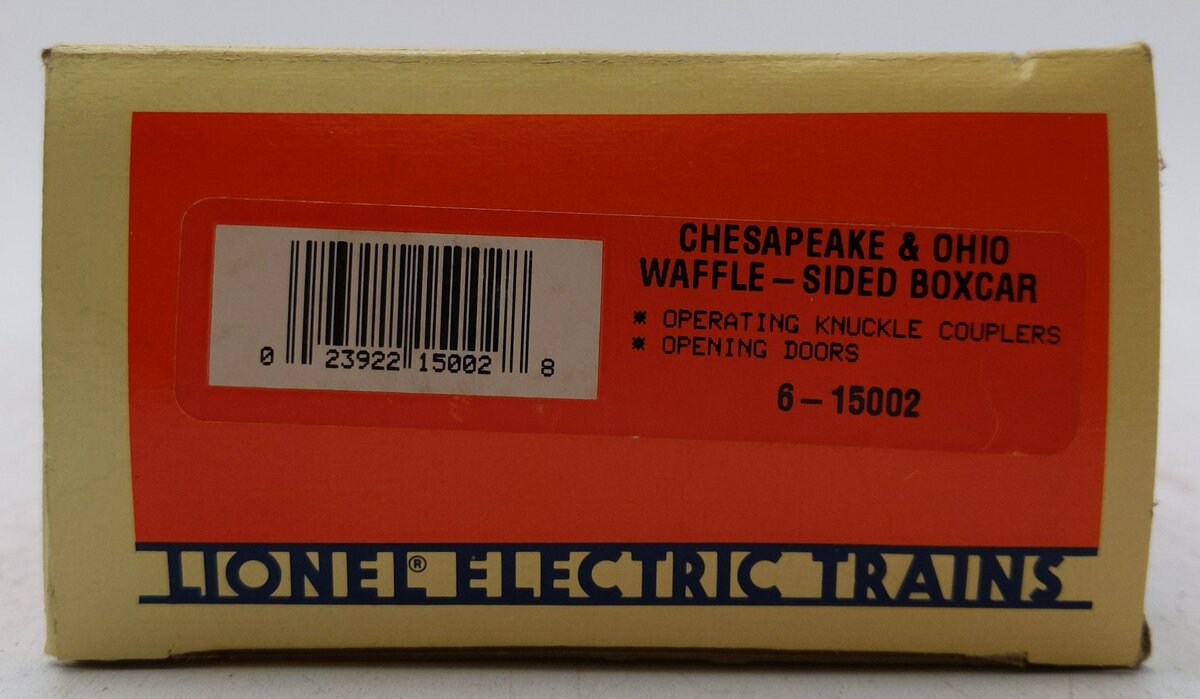 Lionel 6-15002 O Gauge Chessie System Chesapeake & Ohio Waffle Sided Boxcar