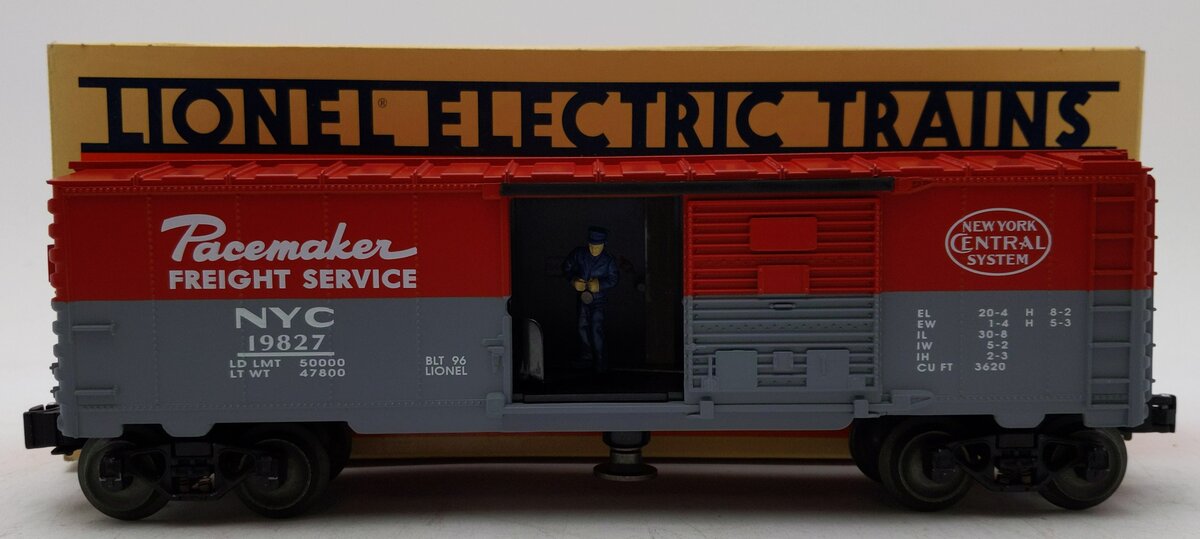 Lionel 6-19827 O Gauge New York Central Operating Box Car LN/Box