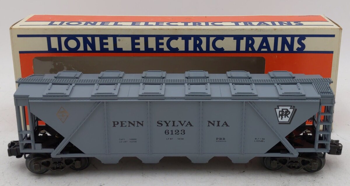 Lionel 6-6123 O Gauge Pennsylvania 4-Bay Covered Hopper #6123 NIB