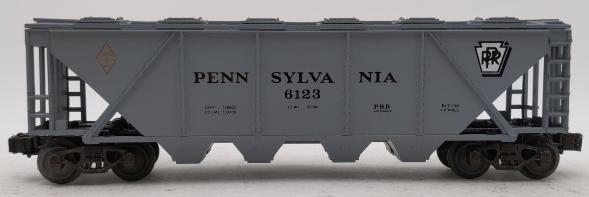 Lionel 6-6123 O Gauge Pennsylvania 4-Bay Covered Hopper #6123 NIB