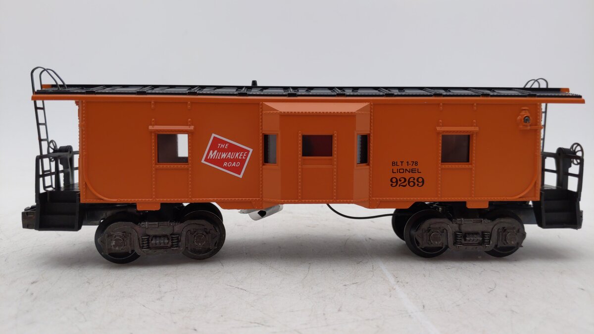 Lionel 6-9269 O Milwaukee Road Bay Window Caboose EX/Box