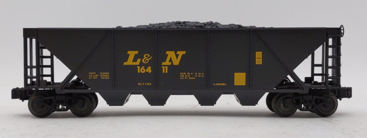 Lionel 6-16411 O Gauge Louisville & Nashville Quad Hopper w/ Coal Load #16411