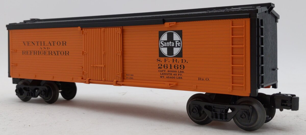 Lionel 6-26169 O Gauge Santa Fe Wood-Sided Reefer