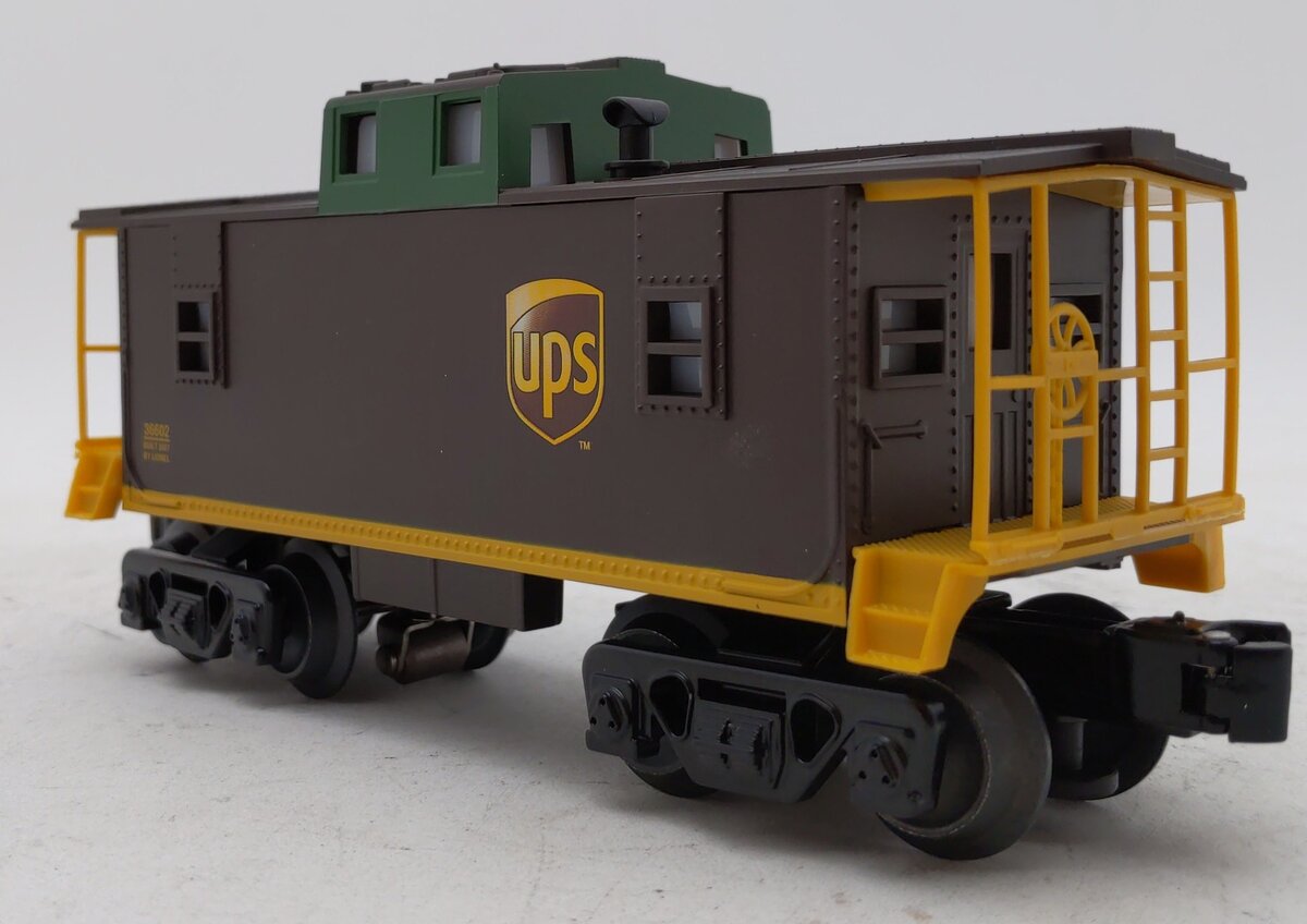 Lionel 6-36602 O Gauge UPS® Illuminated Caboose NIB