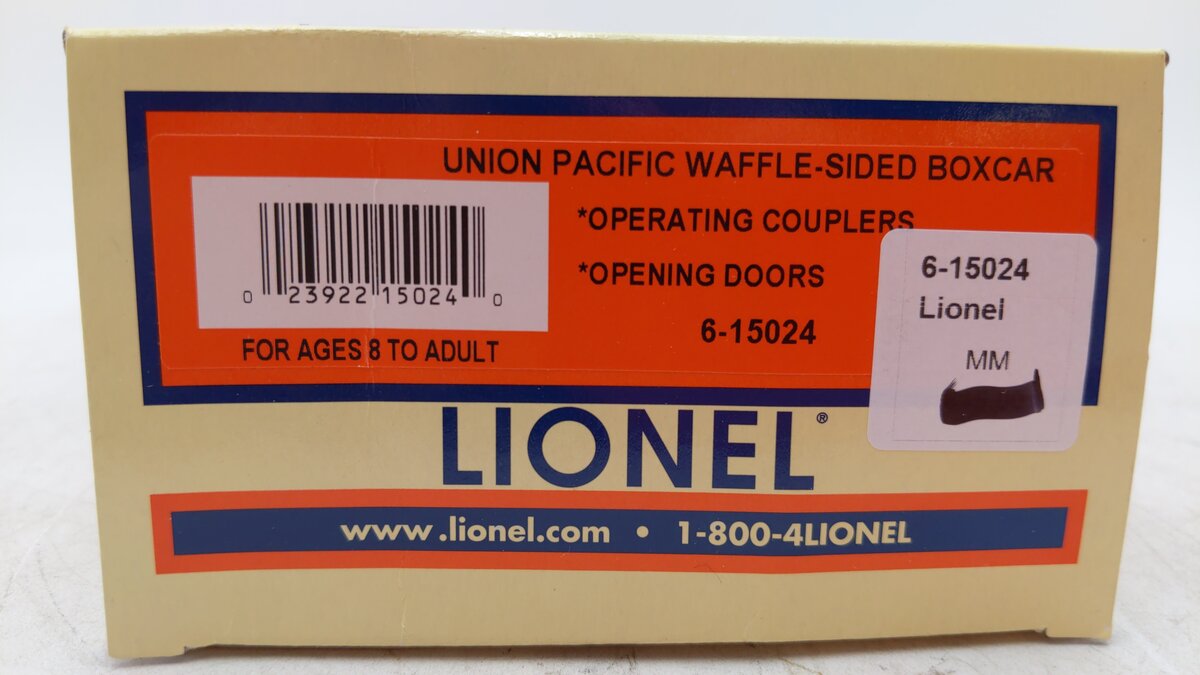 Lionel 6-15024 Union Pacific Waffle Boxcar