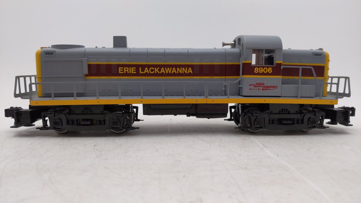 Lionel 6-18906 O Gauge Erie Lackawanna RS-3 Diesel Locomotive #8906 w/ Horn EX/Box