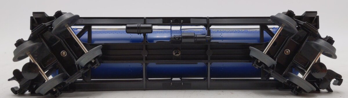 Lionel 6-16124 O Gauge Pennsylvania Salt 3-Dome Tank Car LN/Box