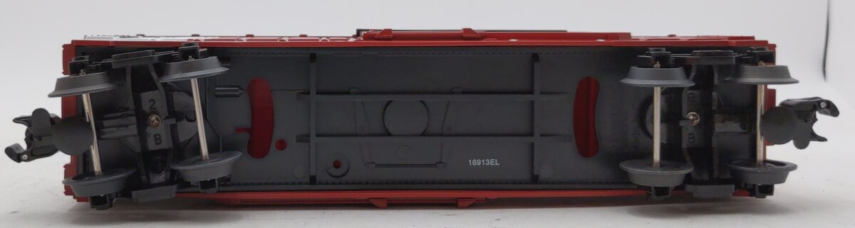 Lionel 6-15083 O Scale Canadian Pacific CP Rail Waffle-Side Boxcar
