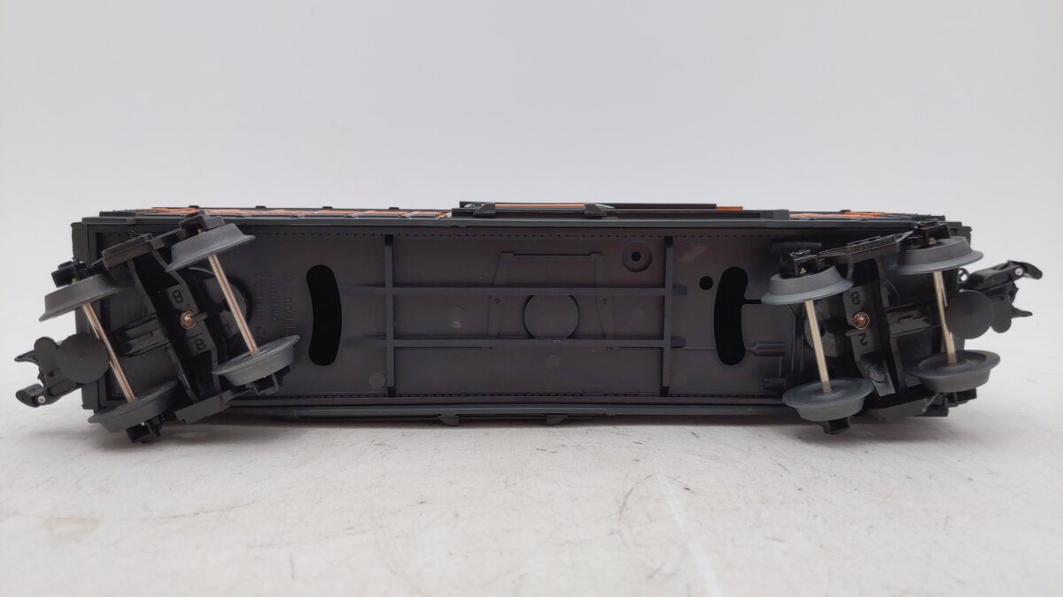 Lionel 6-36191 O Gauge Great Northern Waffle-Side Boxcar