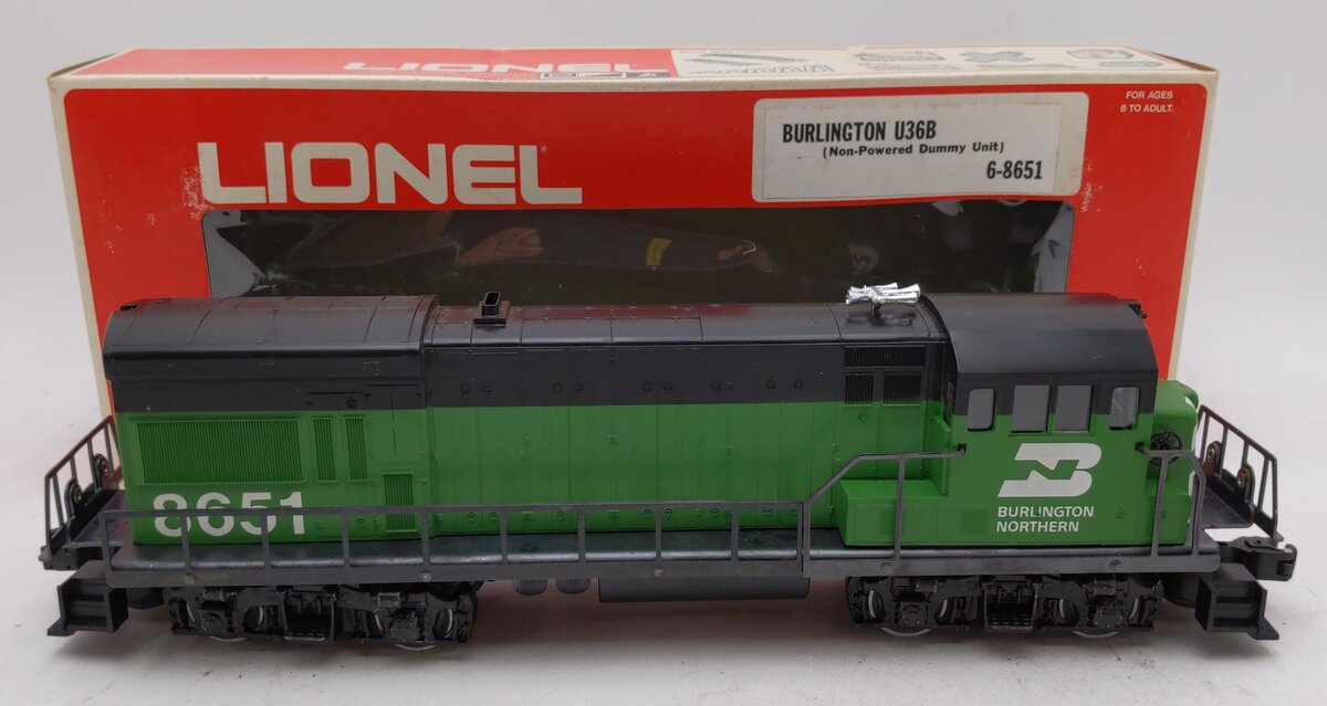 Lionel 6-8651 O Burlington Northern U36B Dummy Diesel Locomotive NIB