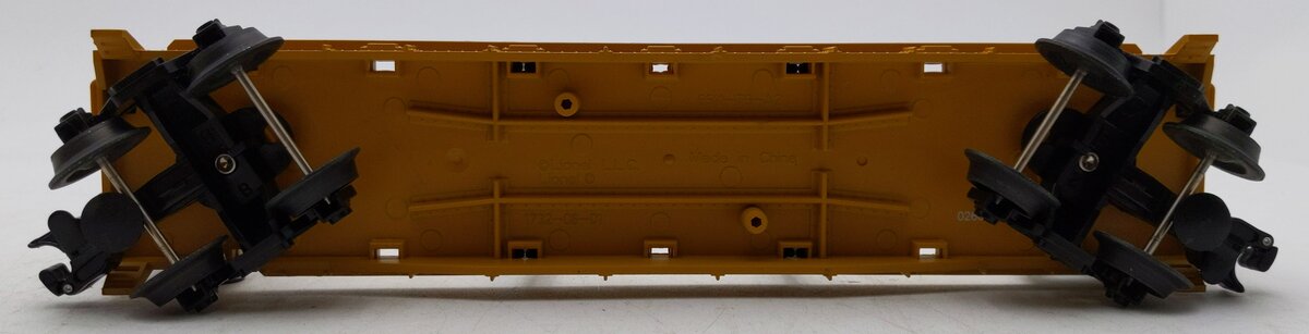 Lionel 6-26616 O Gauge Union Pacific Bulkhead Flatcar with Pipes