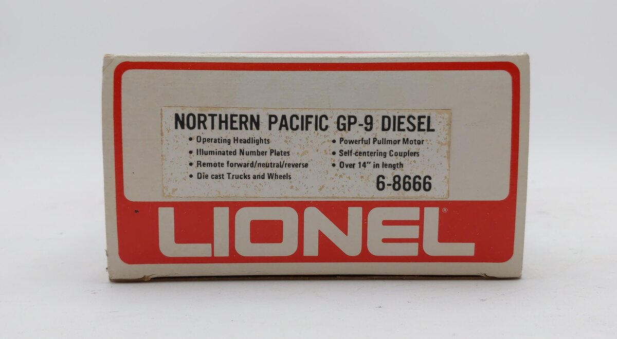 Lionel 6-8666 O Gauge Northern Pacific GP9 Powered Diesel Locomotive #8666 EX/Box