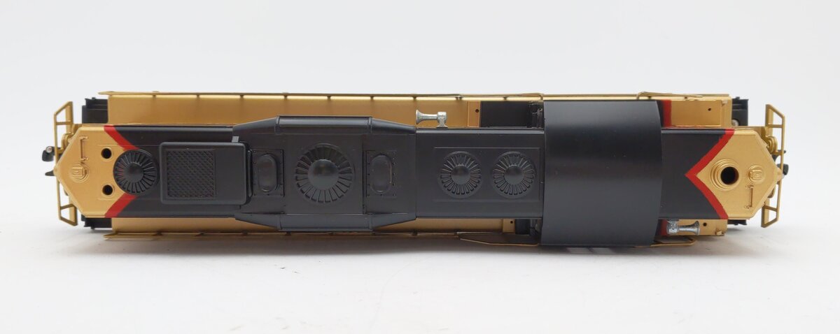 Lionel 6-8666 O Gauge Northern Pacific GP9 Powered Diesel Locomotive #8666 EX/Box