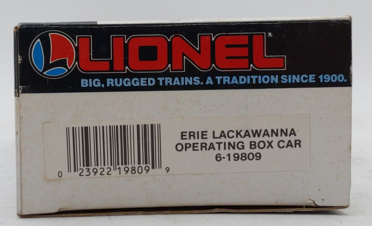 Lionel 6-19809 O Gauge Erie Lackawanna Operating Boxcar LN/Box