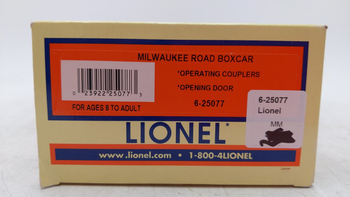 Lionel 6-25077 O Gauge Milwaukee Road Boxcar #8484 LN/Box