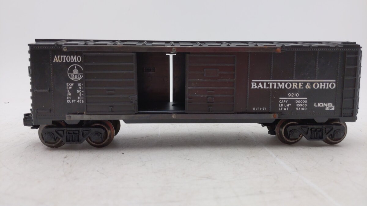 Lionel 6-9210 O Gauge Baltimore & Ohio Automobile Boxcar LN/Box