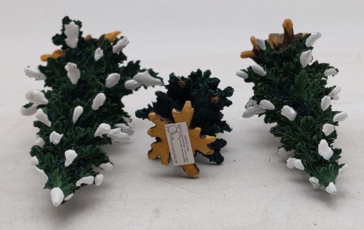 Dept 56 Village Accessories Winter Pine Trees With Pine Cones (Set Of 3) EX/Box