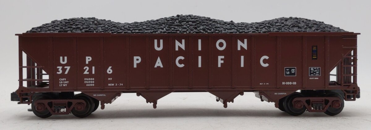 MTH 20-97403 O Union Pacific 4-Bay Hopper w/ Coal Load #37216 LN/Box