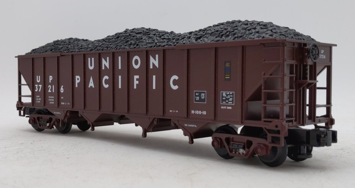 MTH 20-97403 O Union Pacific 4-Bay Hopper w/ Coal Load #37216 LN/Box