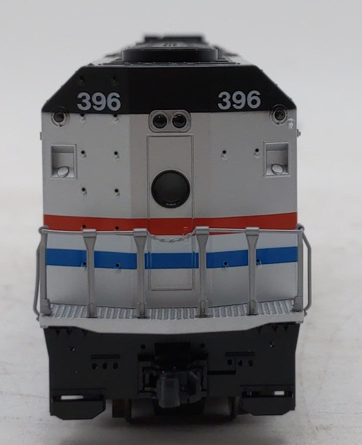Kato 37-6582 HO Scale Amtrak F40PH Diesel Locomotive #396 – Trainz