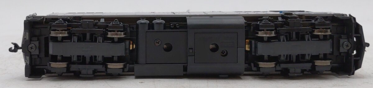 Kato 37-6582 HO Scale Amtrak F40PH Diesel Locomotive #396