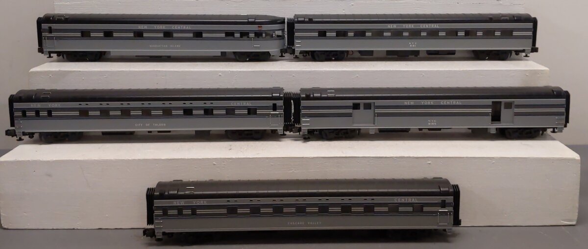 MTH 20-6554 O New York Central 70' Streamlined Passenger Car Set LN/Box